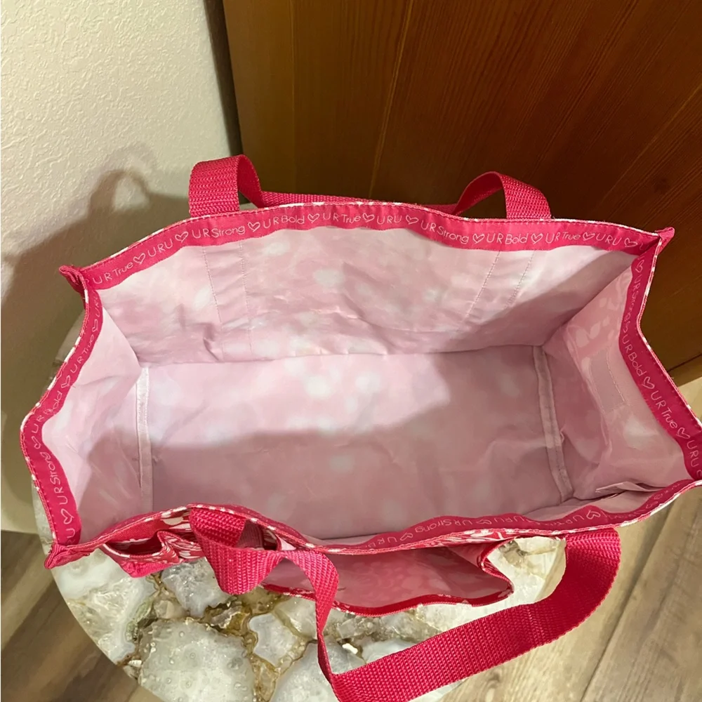Thirty-one small tote bag.